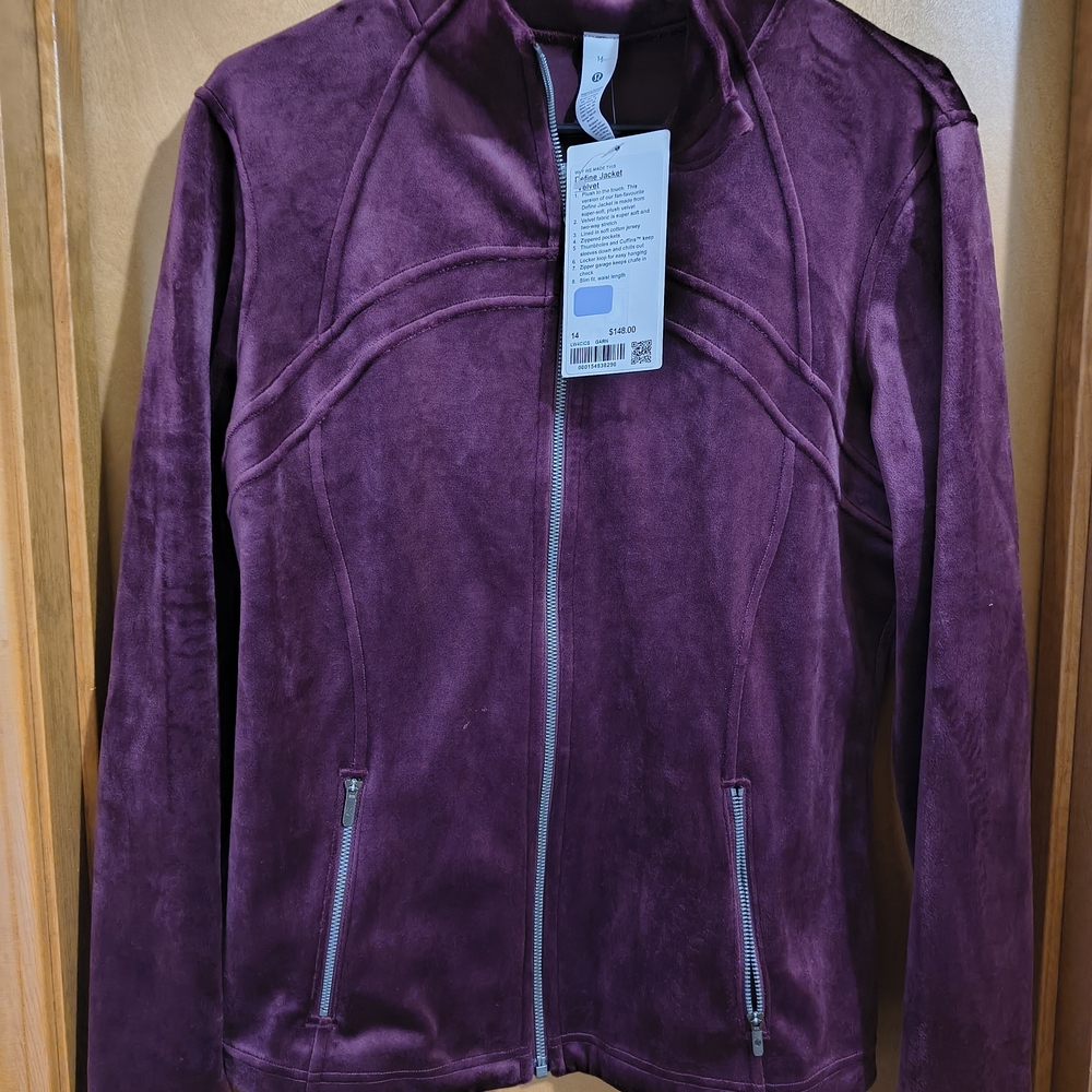 Lululemon Define Velvet Jacket, Size 14, Garnet
